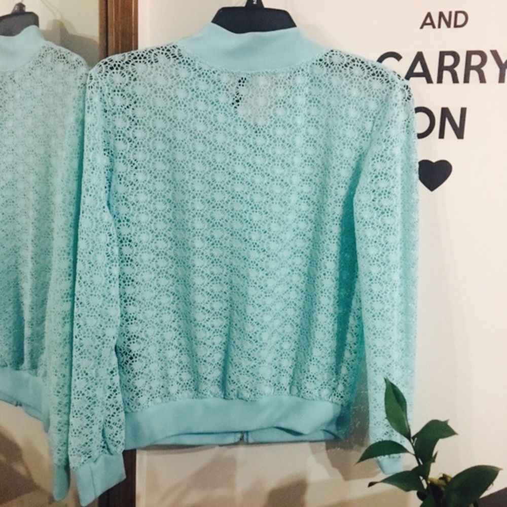 Light blue bomber jacket - Picture 2 of 2